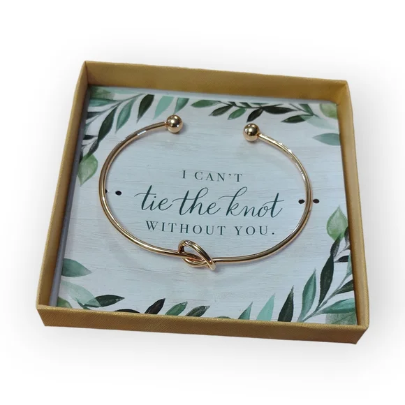 Elegant Gold Knot Bangle Bracelet - Picture 2 of 7